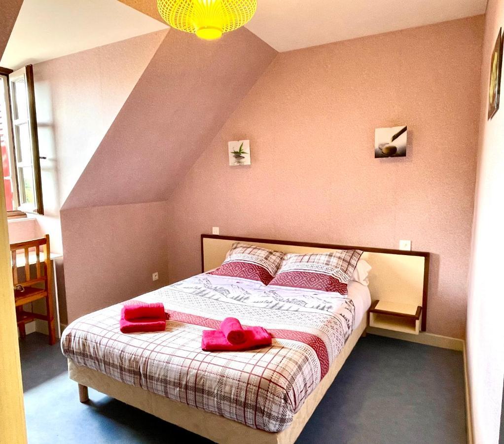 Auberge Le Beaulieu -Cantal エクステリア 写真